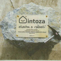 intoza_zaklkamen_small.jpg